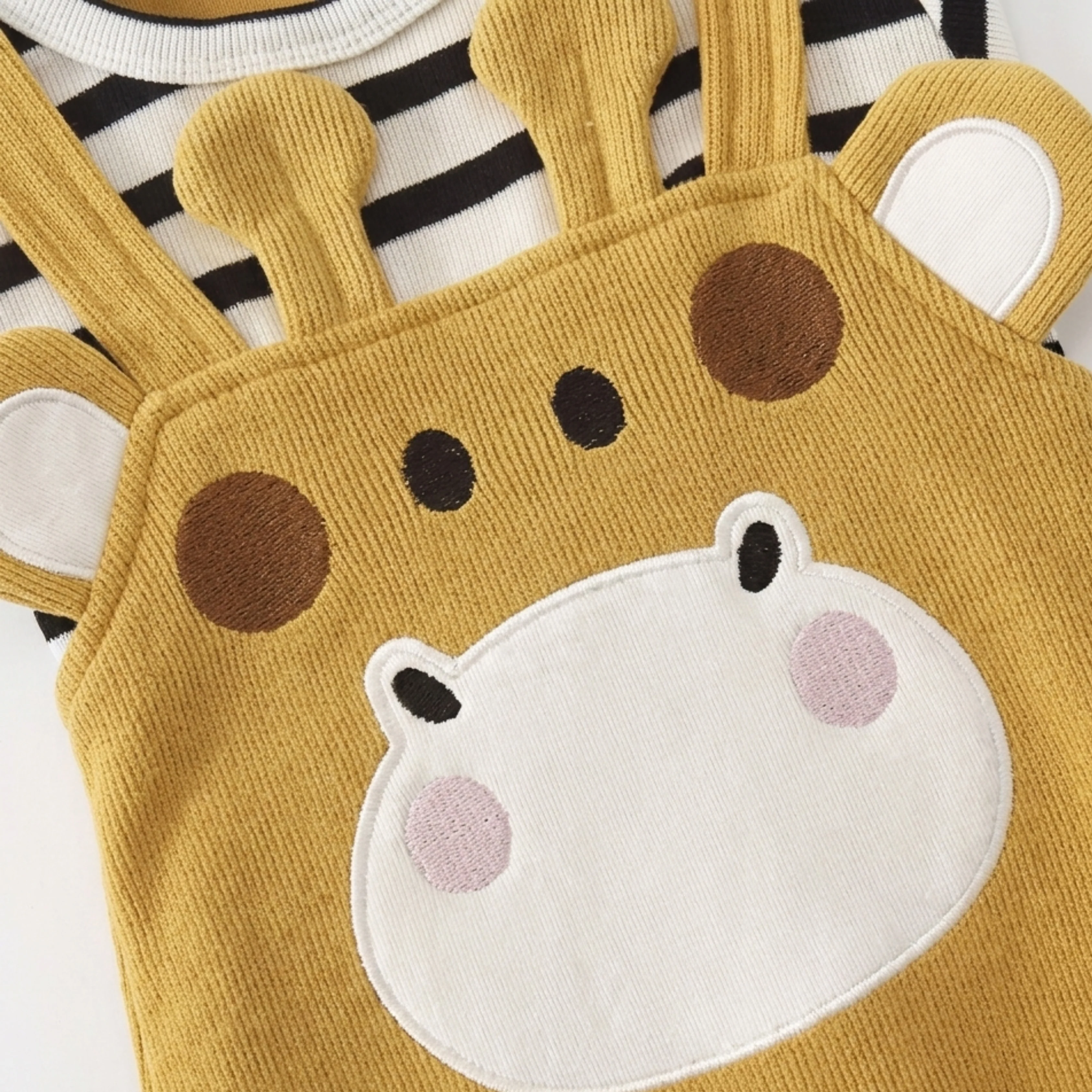 AMA™ Little Giraffe Charm Kids Onesie - Image 9