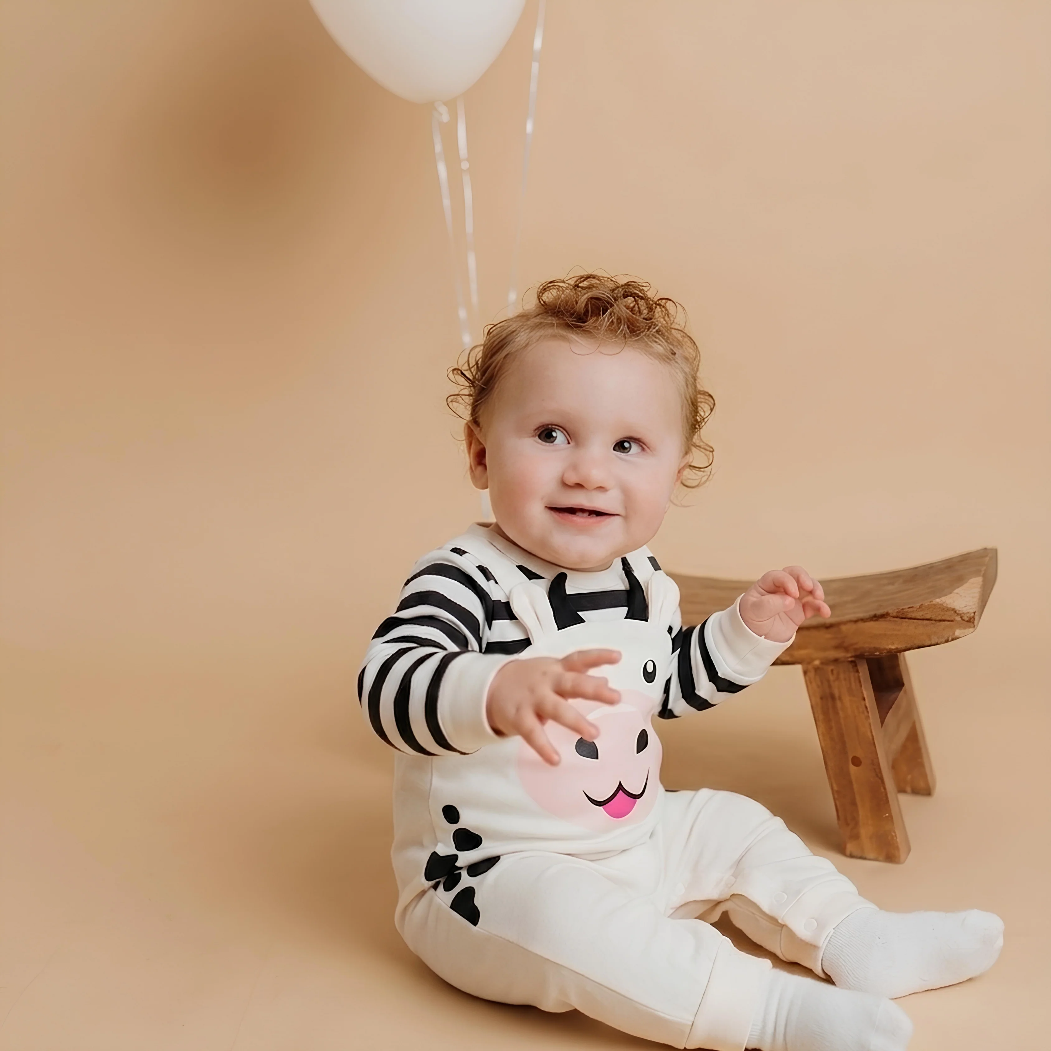 AMA™ Little Moo Kids Onesie - Image 2